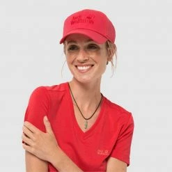 Jack Wolfskin Tulip ~Red Womens Baseball Cap Caps