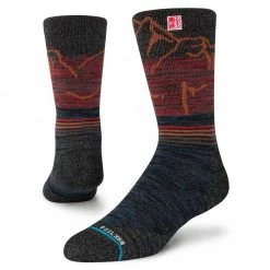 Stance Unisex Garhwal Crew Sock - Red Walking Socks