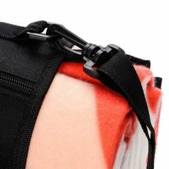 Meteor Triangles Picnic Blanket 200x200 CM - Red