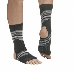 Gaiam Anti-Slip Socks - Grey