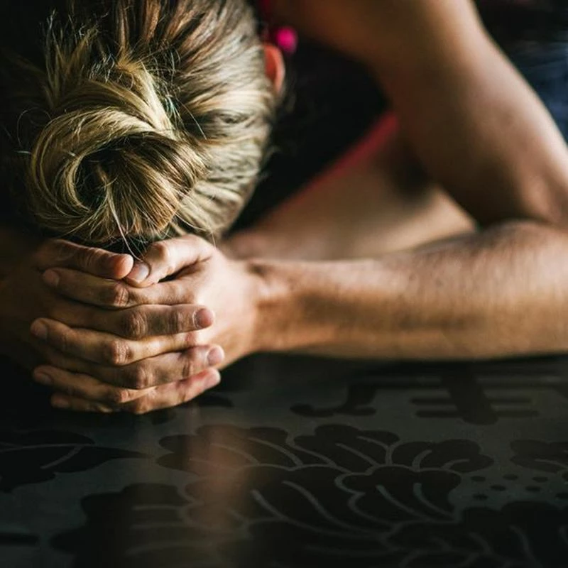 Yoga Mats Gaiam Dry-Grip 5 MM Yoga Mat - Black